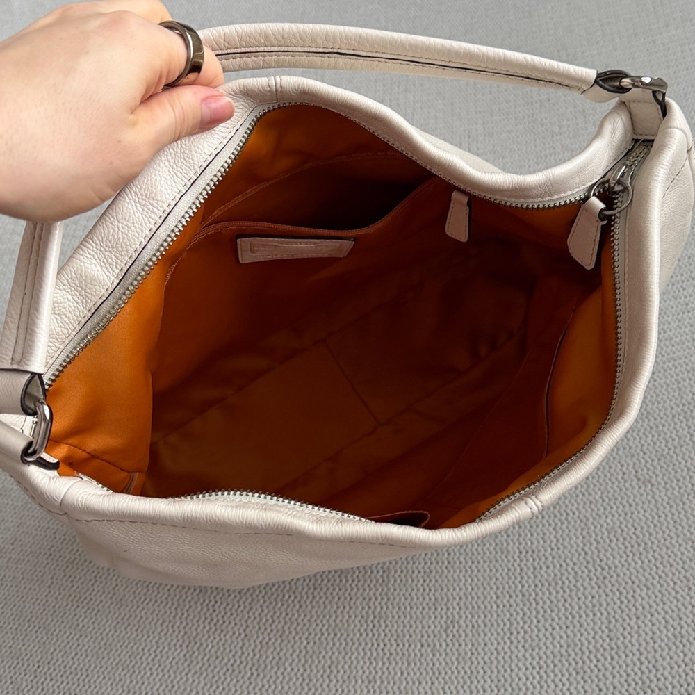 Coach Park Leather Hobo Shoulder Bag Cream - Picture 6 of 8